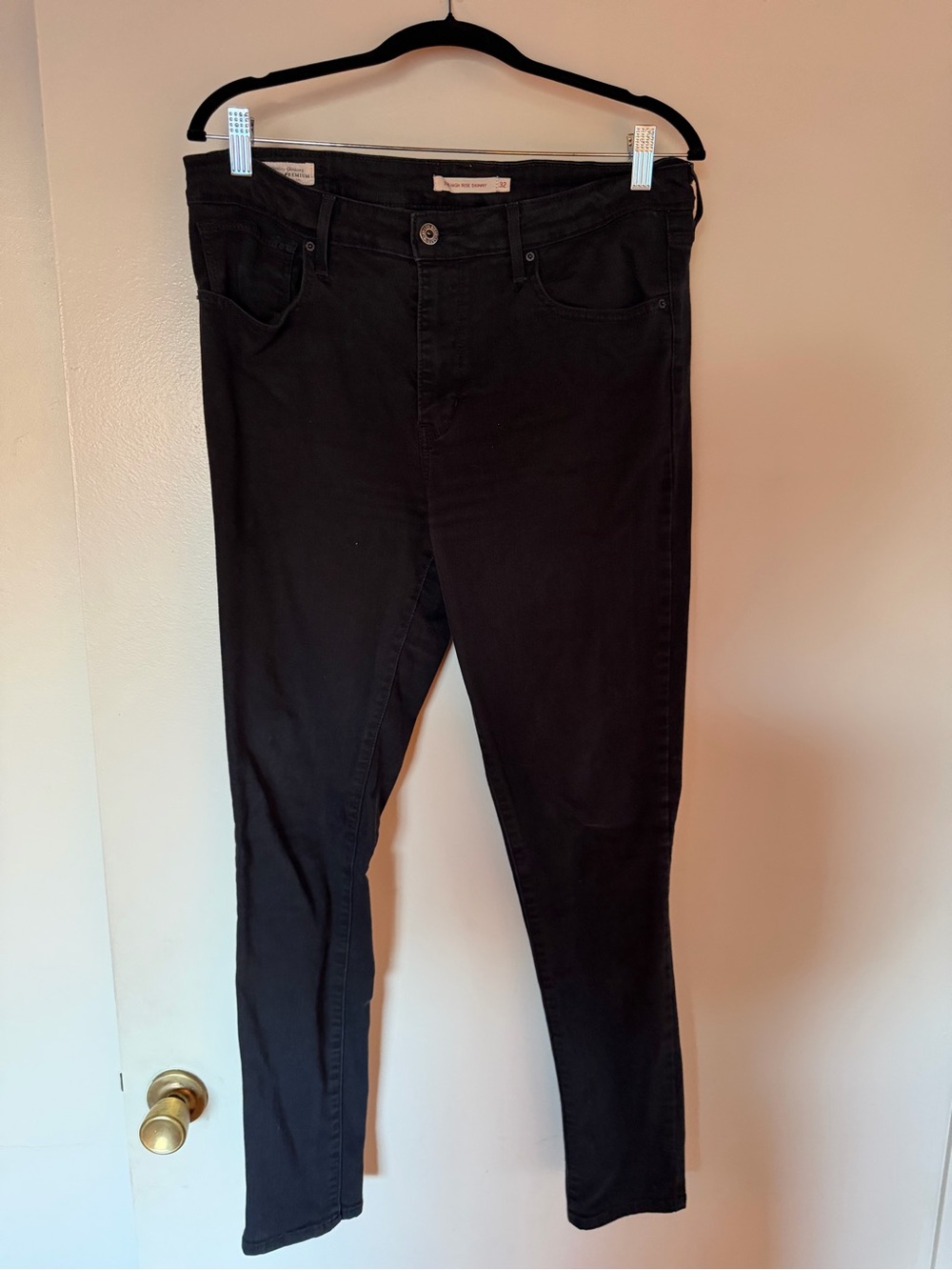 Levi's Black Skinny Women's Jeans